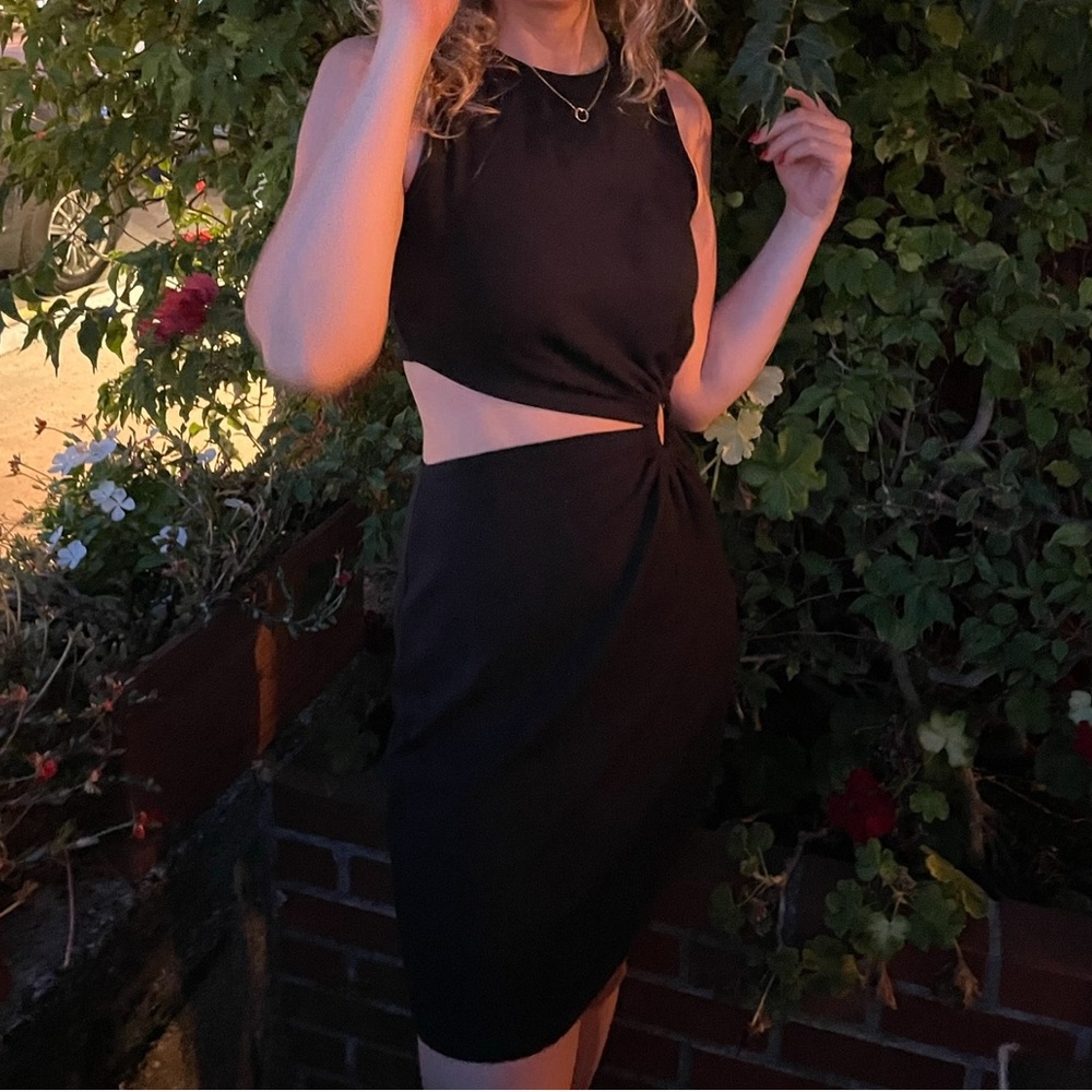 Lulu's cutout dress - size Small